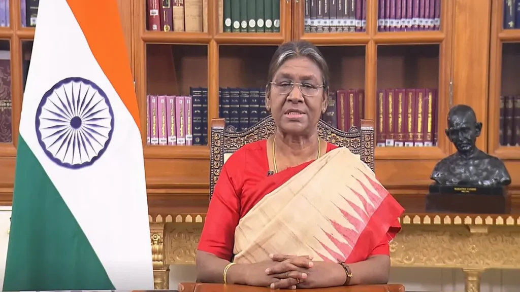 Republic Day 2026 Live: राष्ट्रपति द्रौपदी मुर्मू ने 77वें गणतंत्र दिवस समारोह में राष्ट्र का नेतृत्व किया